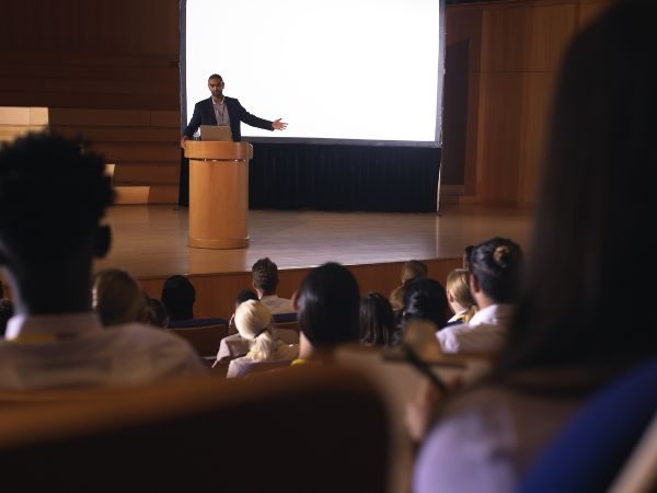 6-Major-Changes-to-Business-Conferences-in-Recent-Years